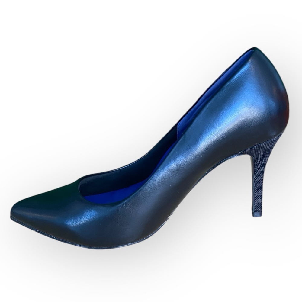 L-130 Antonia‎ Saint Heels - Picture 2 of 10